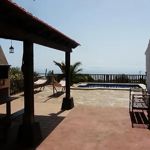 https://casa-domi.in-canary-islands.com